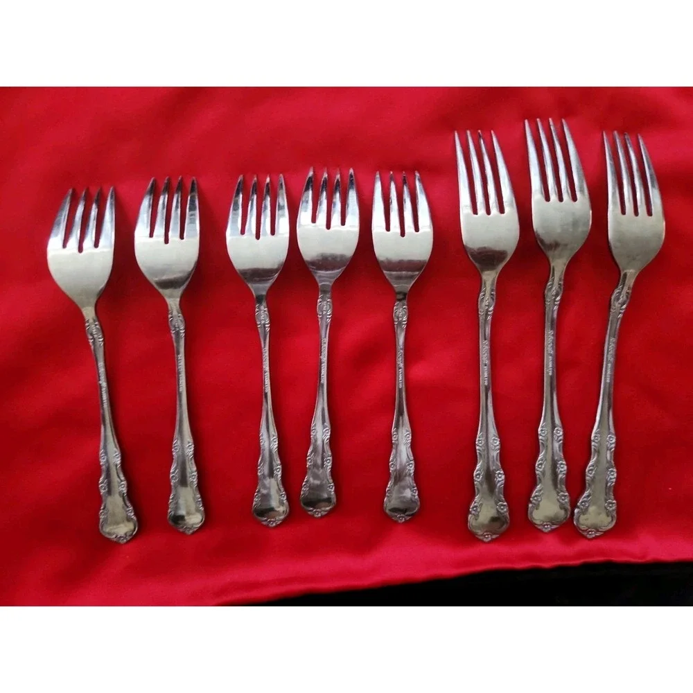 Rebacraft Reed & Barton Toulouse Bloom Stainless Steel Forks Lot of 8 Vintage